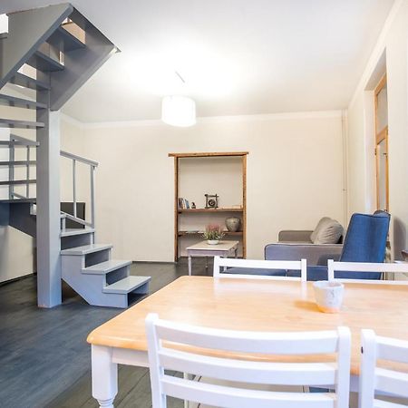 Dream Stay - Bright 2-Bedroom 2-Floor Old Town Apartment Tallinn Exterior foto