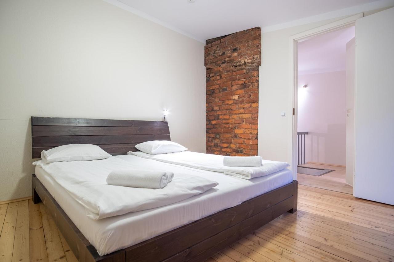 Dream Stay - Bright 2-Bedroom 2-Floor Old Town Apartment Tallinn Exterior foto