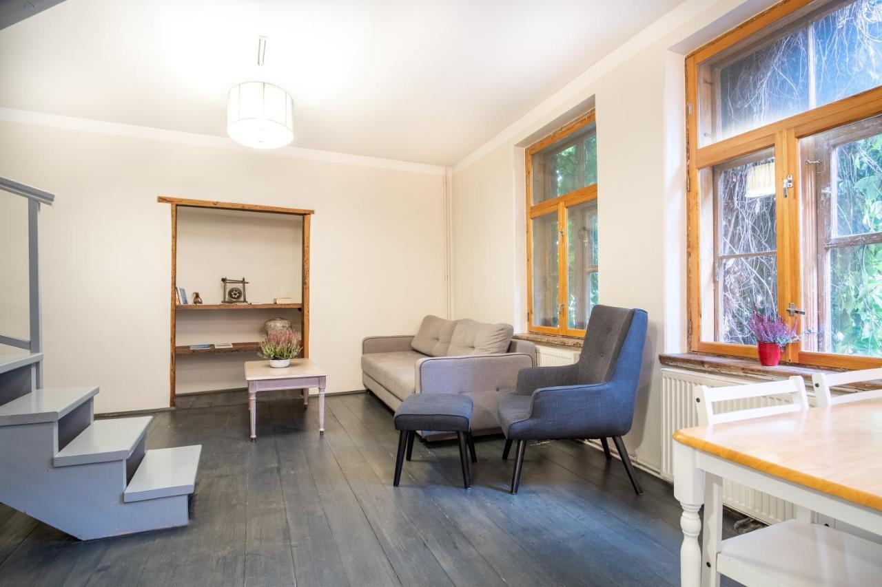 Dream Stay - Bright 2-Bedroom 2-Floor Old Town Apartment Tallinn Exterior foto