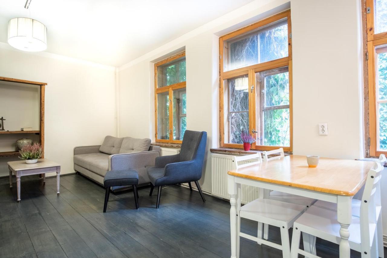 Dream Stay - Bright 2-Bedroom 2-Floor Old Town Apartment Tallinn Exterior foto